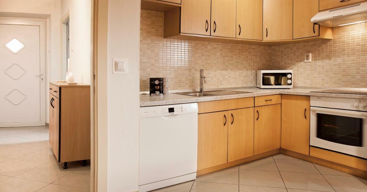 Anboan Apartment สปลิท ภายนอก รูปภาพ